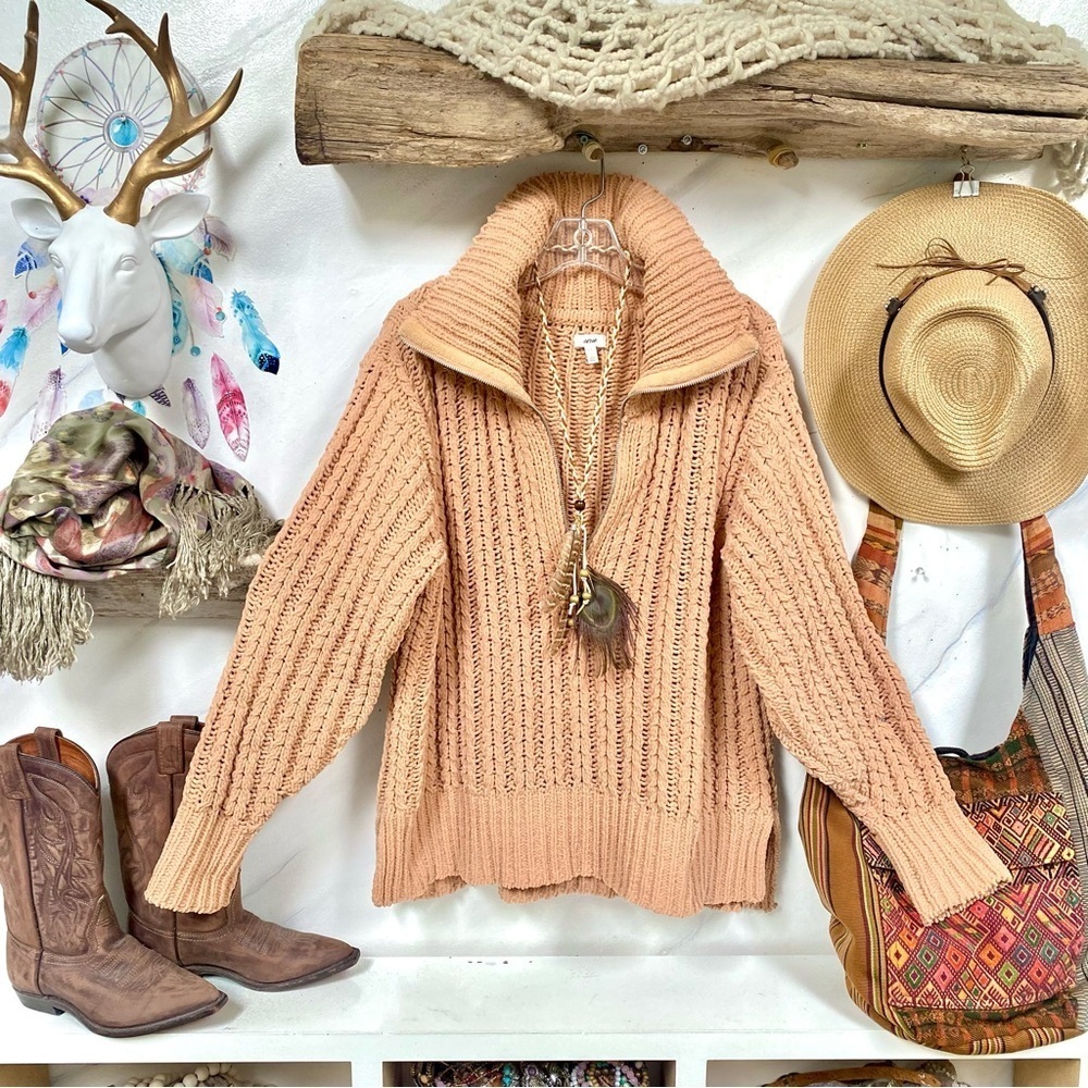 Sumner soft knit boho sweater w southwestern country prairie vibe